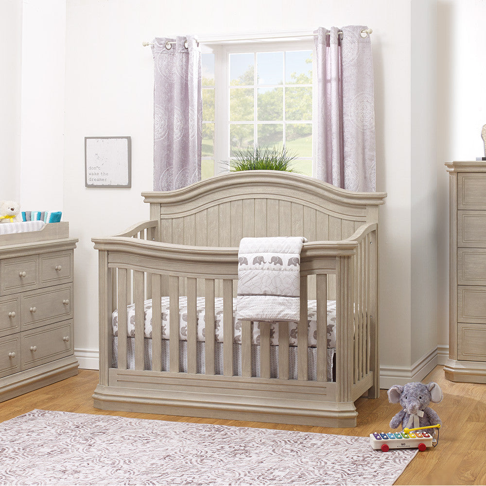 Sorelle Vista Elite Supreme 4 in 1 Crib in Heritage Fog
