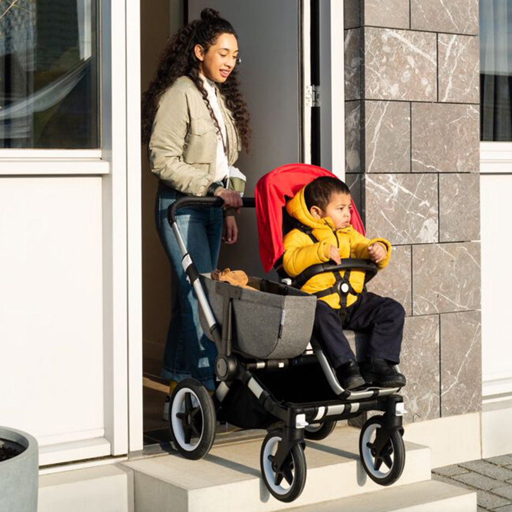 Instagram: Travel-Compact Strollers