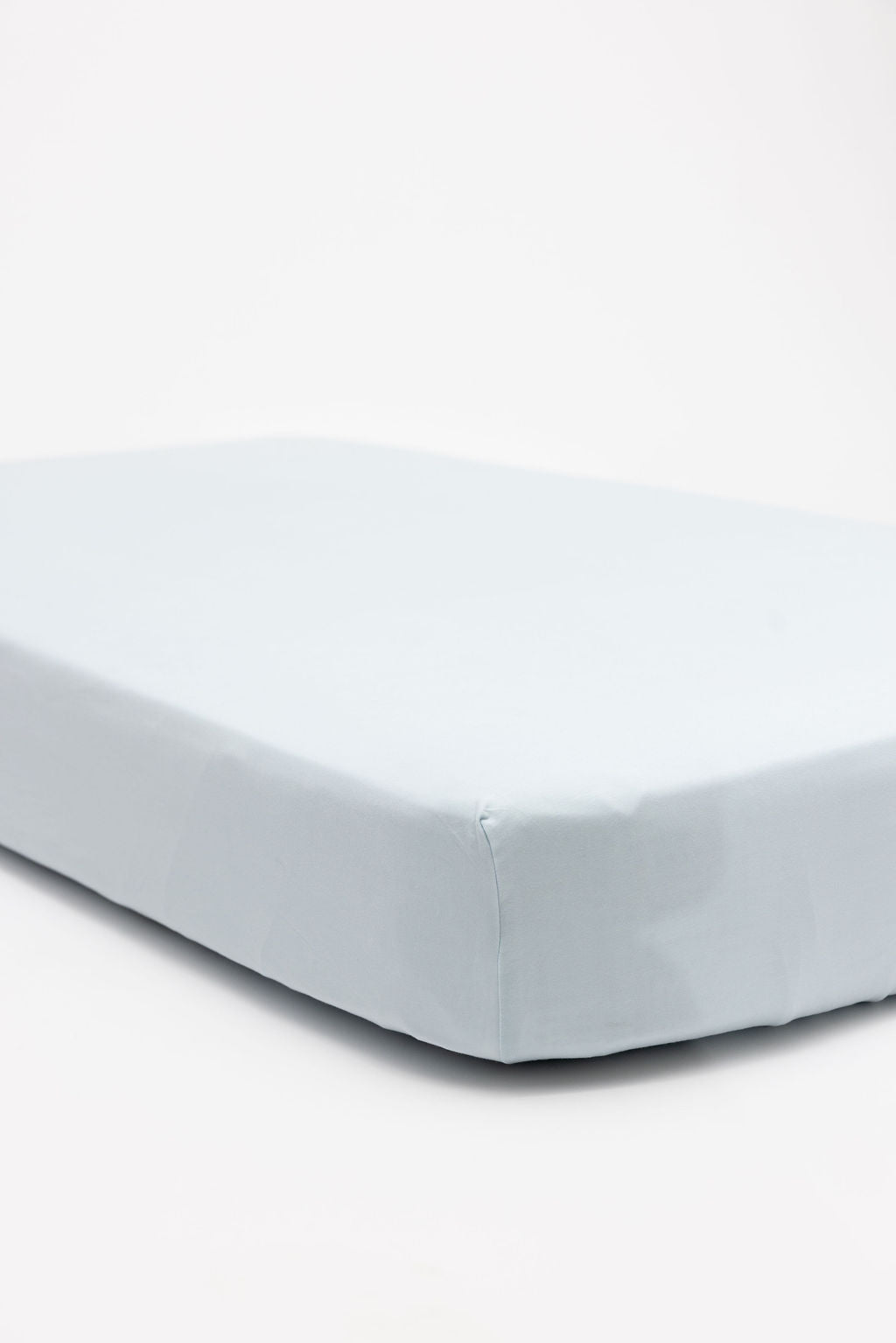 WildBird CloudBlend™ Crib Sheet - Dove Blue Gray- Bambi Baby