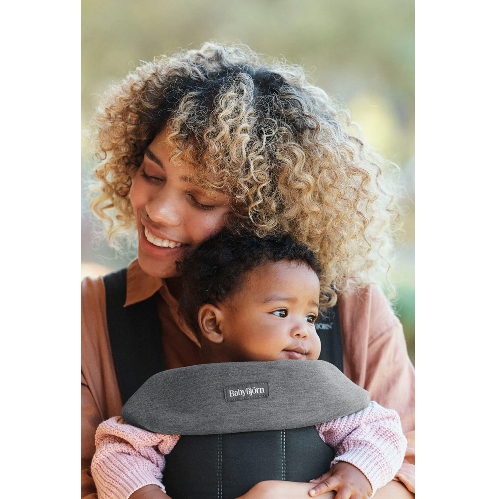 BabyBjorn Bib for Baby Carrier Mini & Free- Bambi Baby