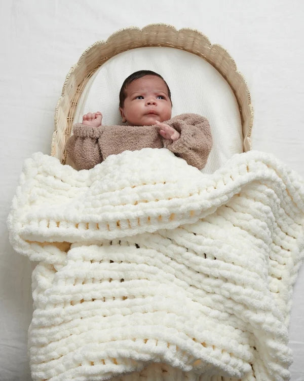 7AM Enfant Hand-Knit Chenille Throw- Bambi Baby
