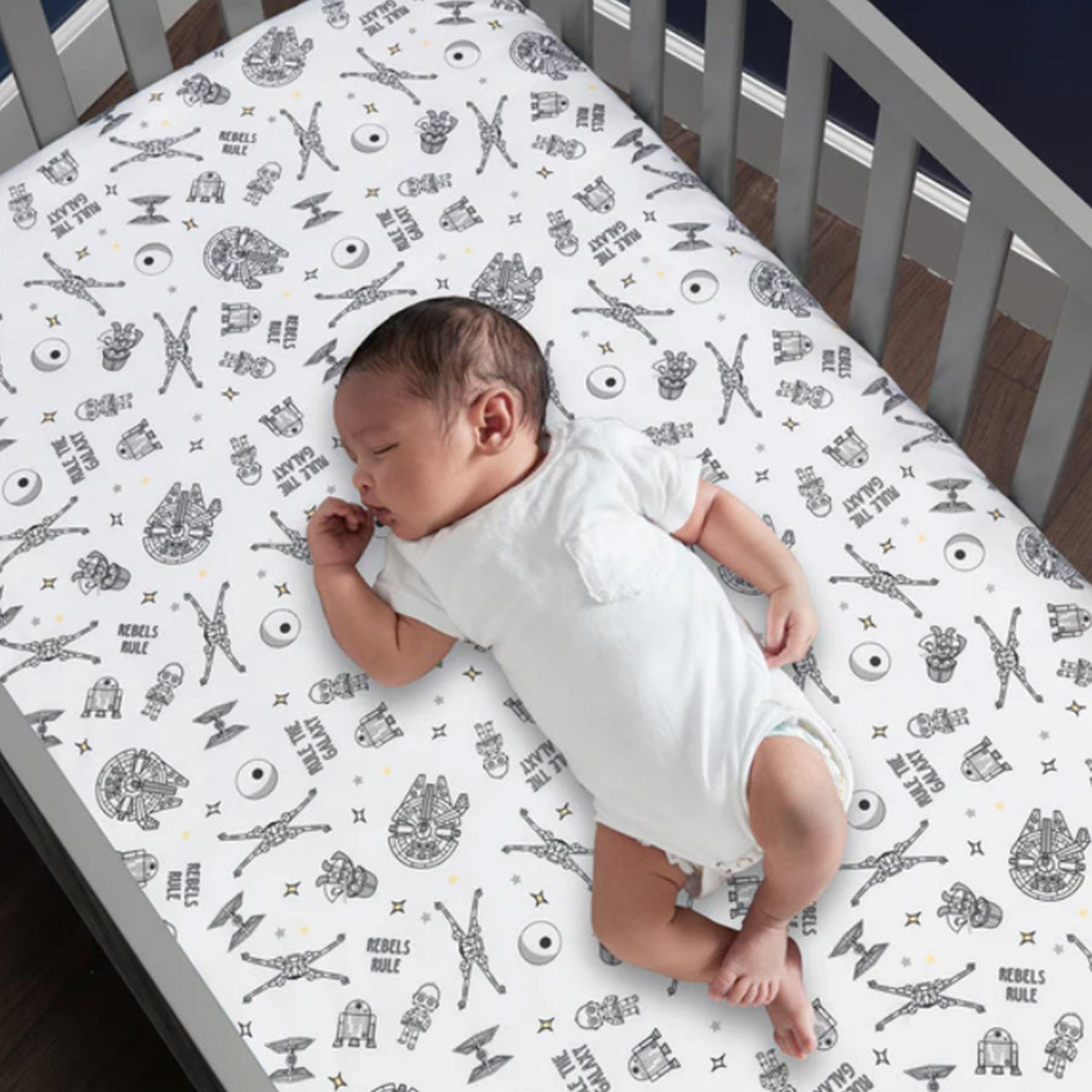Lambs & Ivy Star Wars Millennium Falcon Sheet- Rebels Rule- Bambi Baby