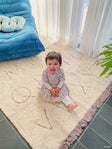 Lorena Canals RugCycled Tapete pequeno lavável ABC - Bambi Baby