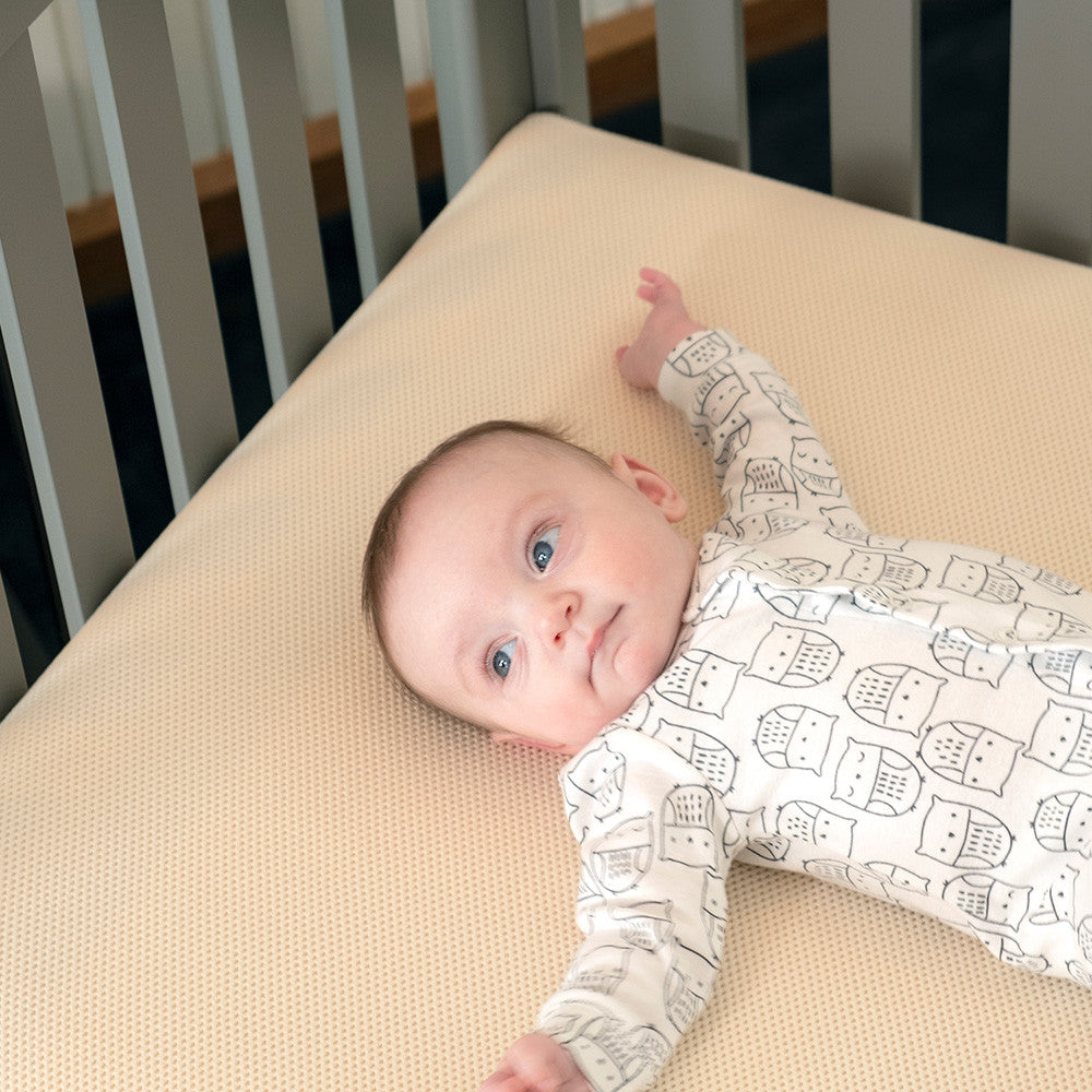 Naturepedic Organic Waterproof Breathable Stage Crib Mattress