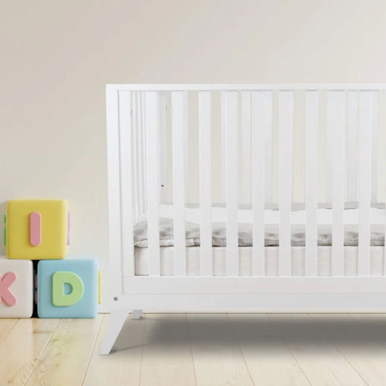 Pali Donatello Classico Crib in White- Bambi Baby
