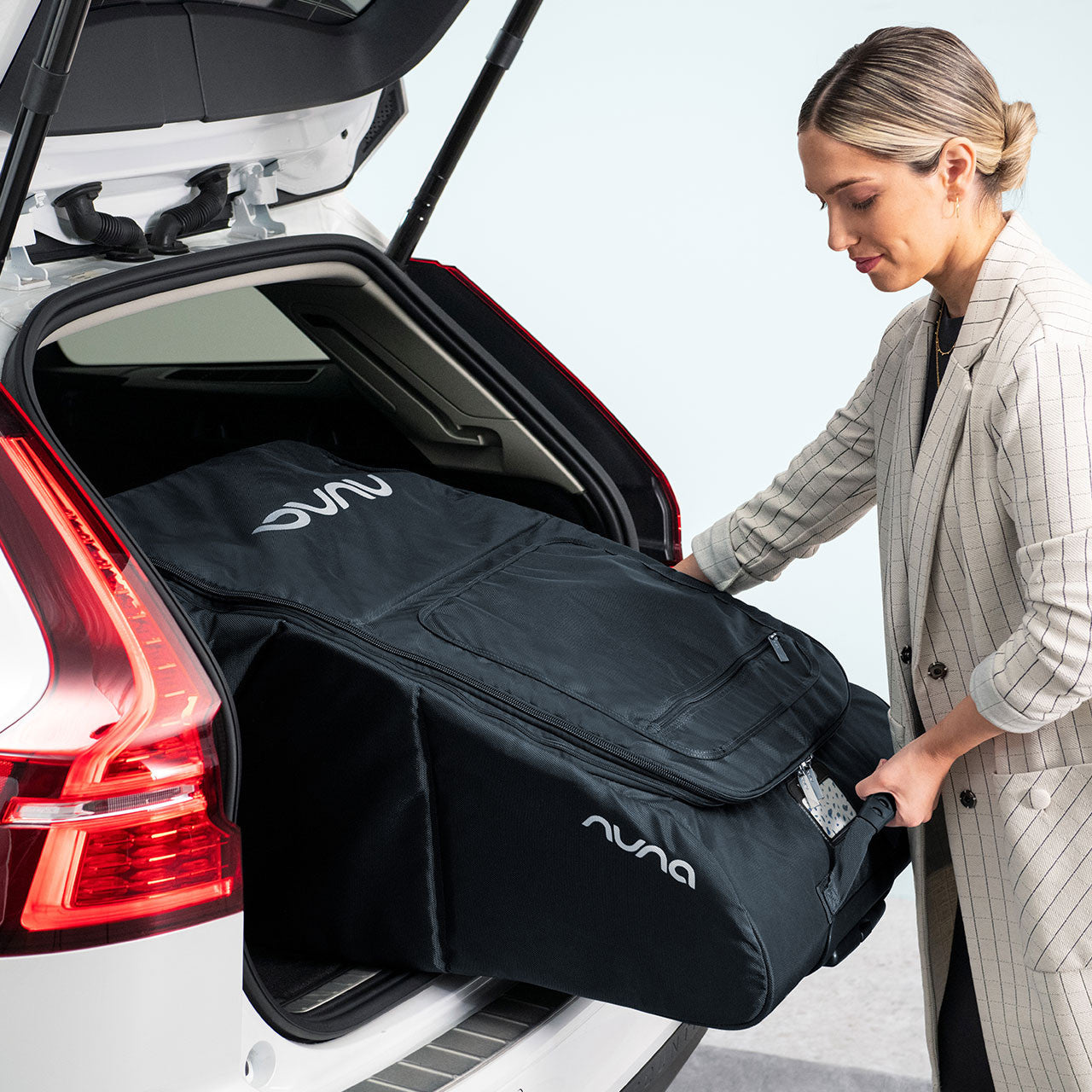 Nuna Wheeled Travel Bag in Indigo- Bambi Baby