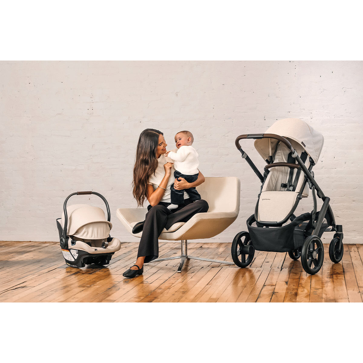 UPPAbaby Aria® V2 Infant Car Seat- Bambi Baby