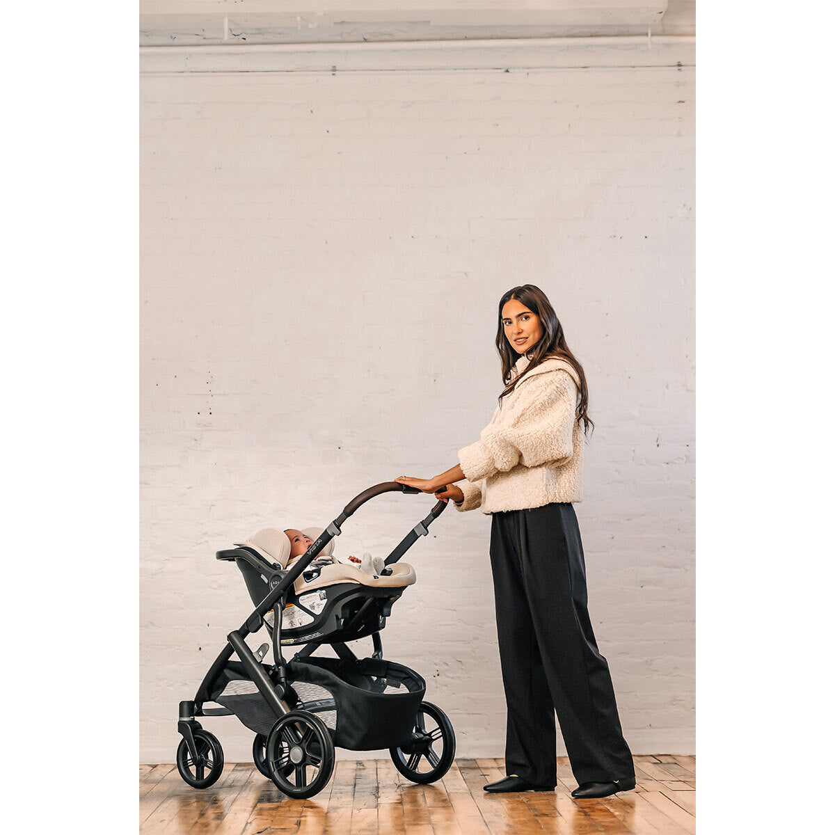 UPPAbaby Aria® V2 Infant Car Seat- Bambi Baby