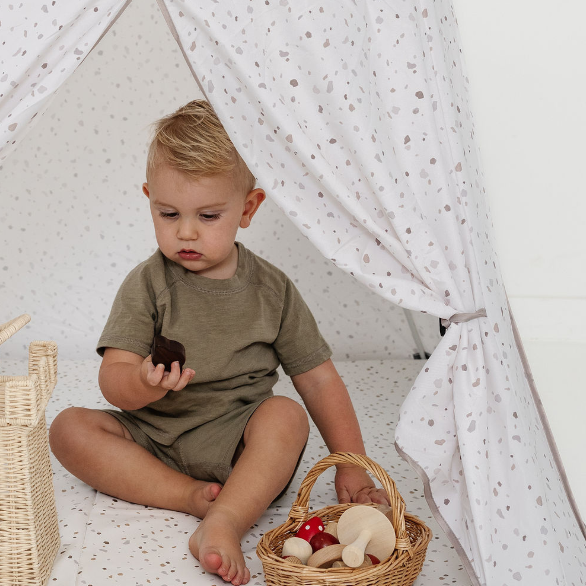 Toki Kids Terrazzo Chalk Play Tent- Bambi Baby