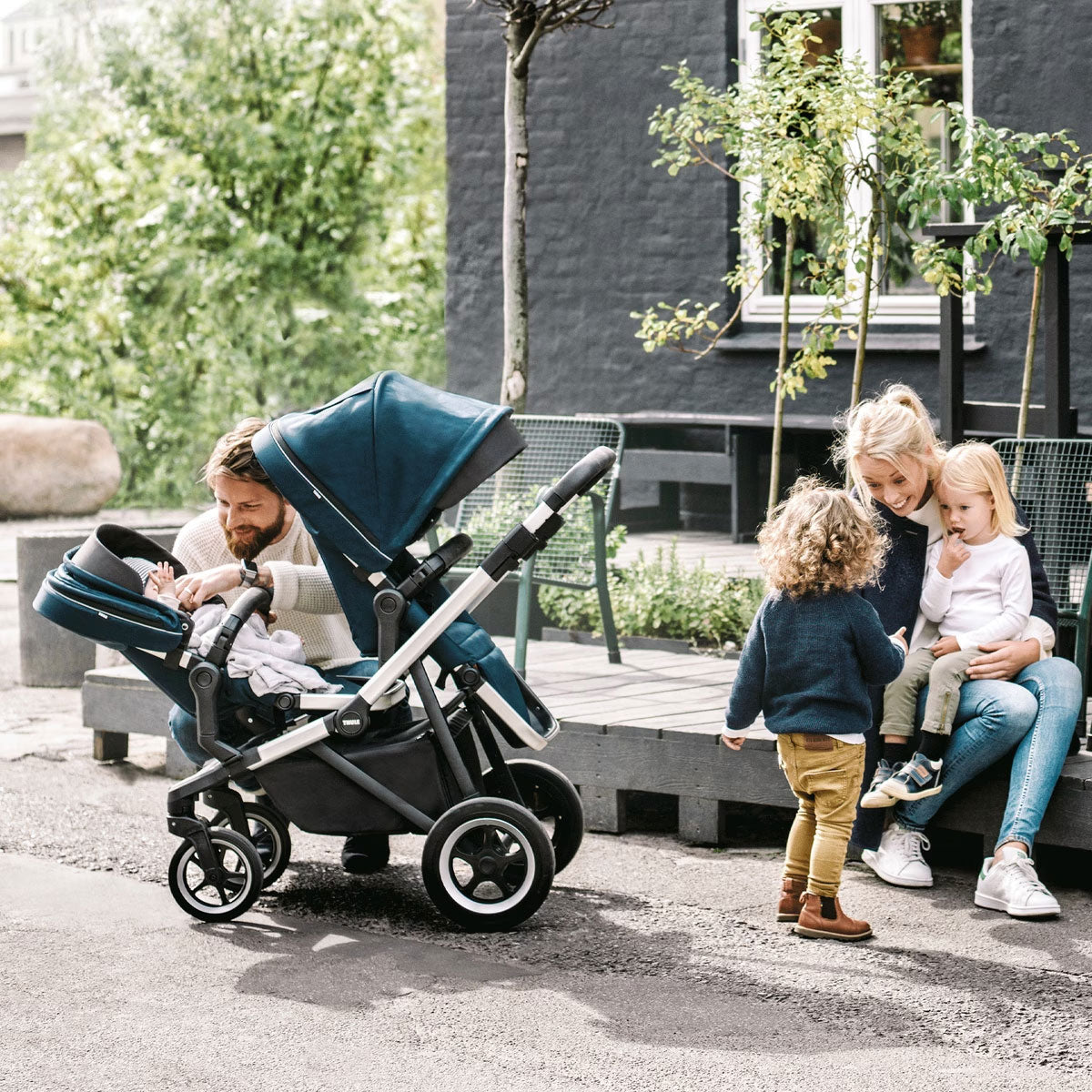 Asiento Thule Sleek Sibling de aluminio/negro medianoche- Bambi Baby