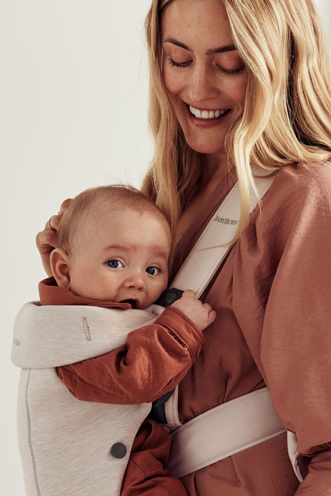 BabyBjörn Baby Carrier Mini- Bambi Baby
