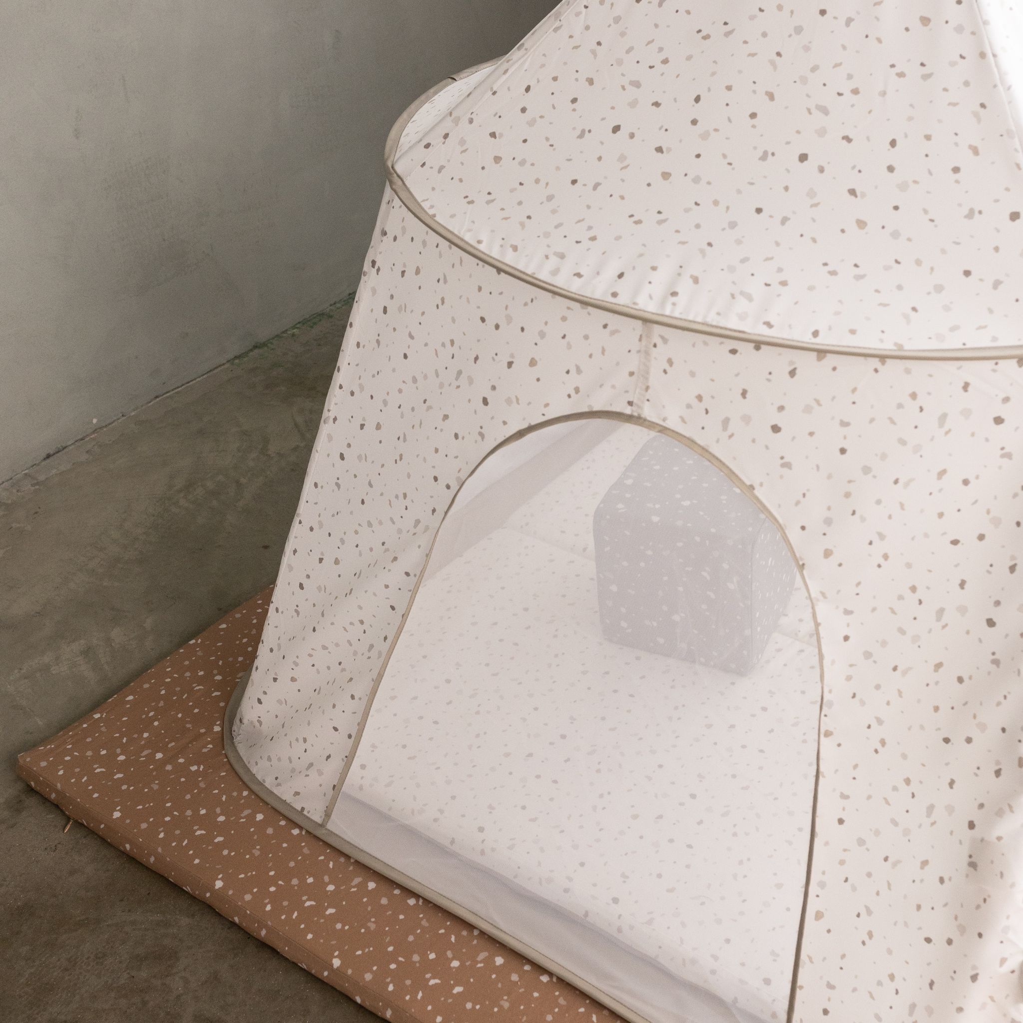 Toki Kids Terrazzo Chalk Play Tent- Bambi Baby