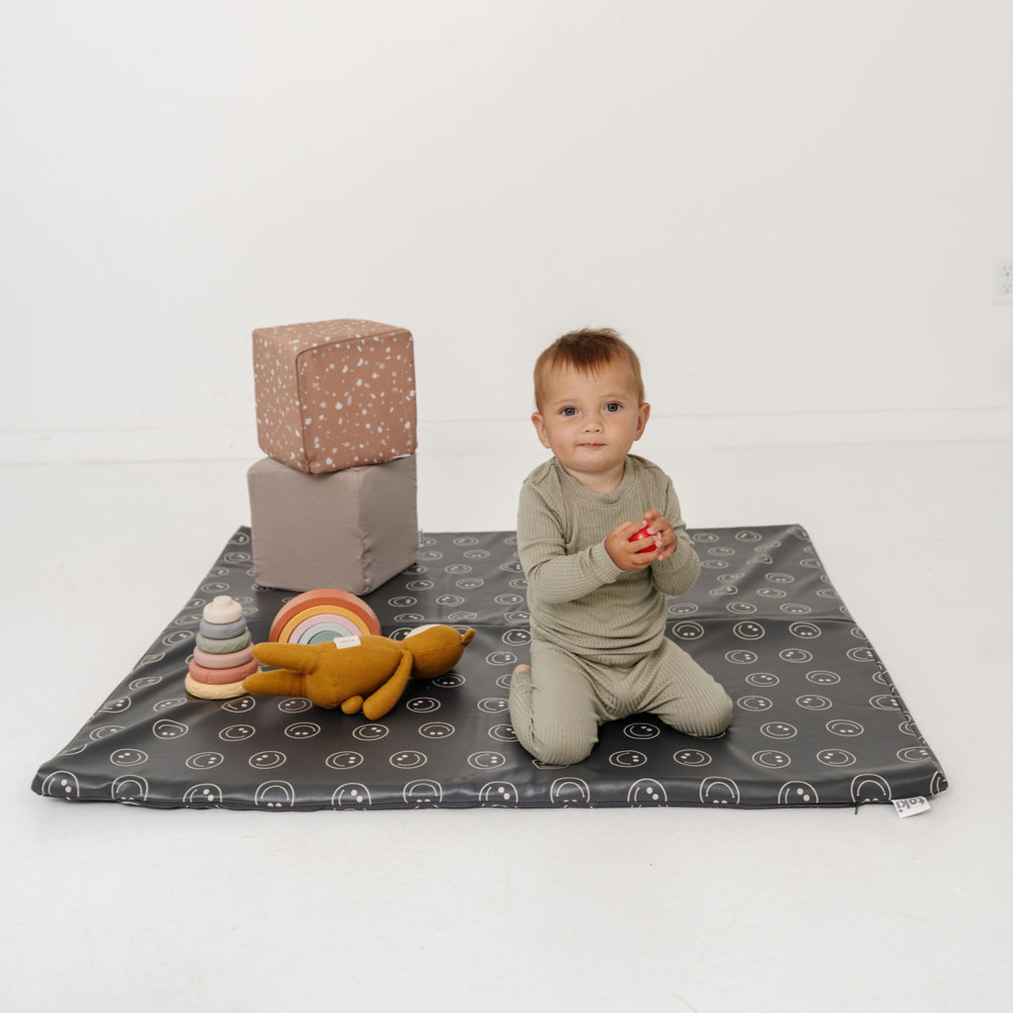 Toki Kids Smiles Vegan Leather Mat- Bambi Baby