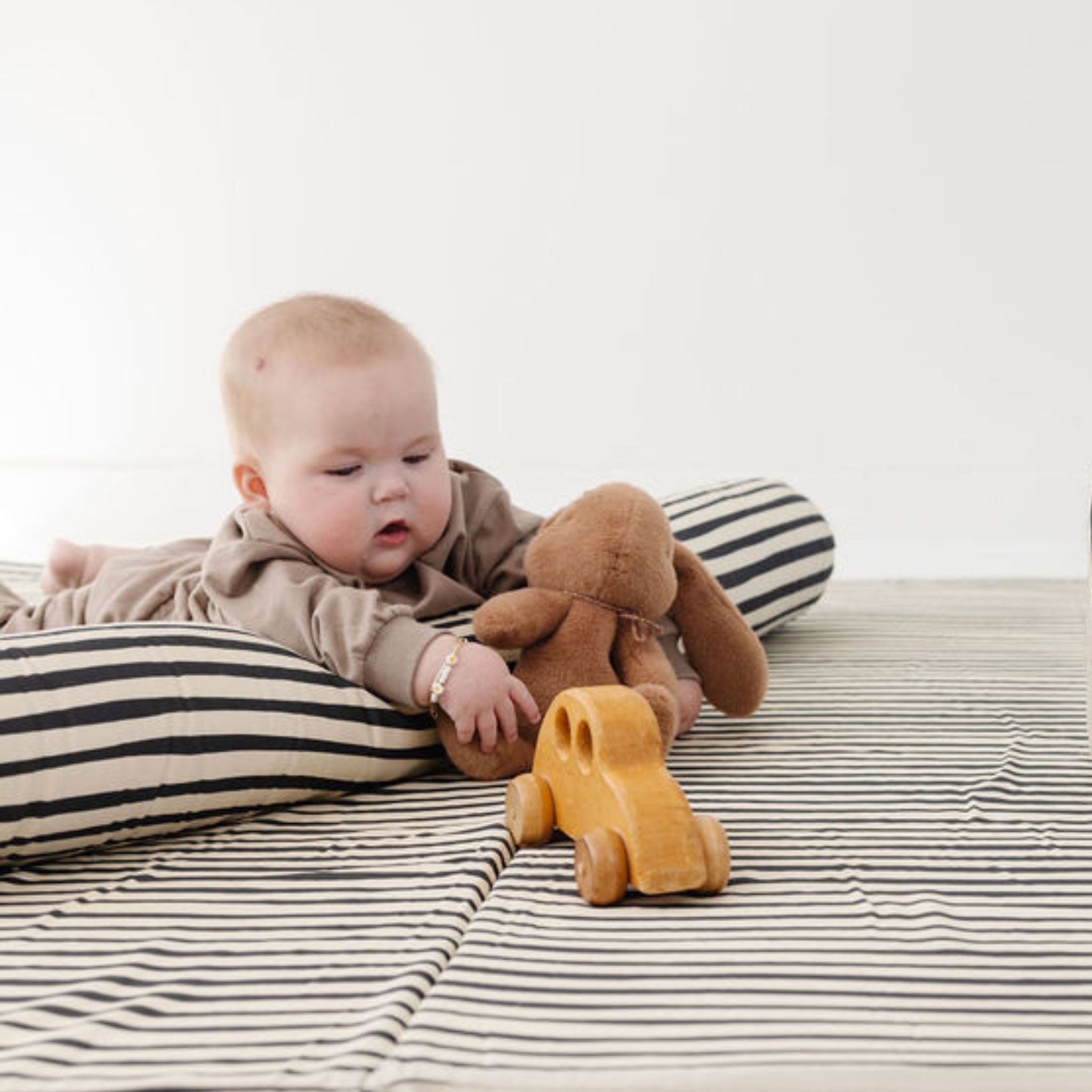 Toki Kids Bold Stripe Support Pillow- Bambi Baby