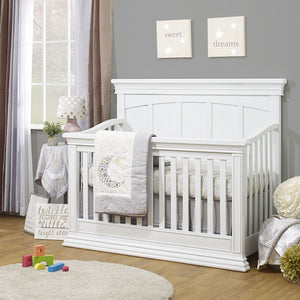 White Wood Sorelle Modesto Convertible Crib - Nursery Lifestyle | Bambi Baby