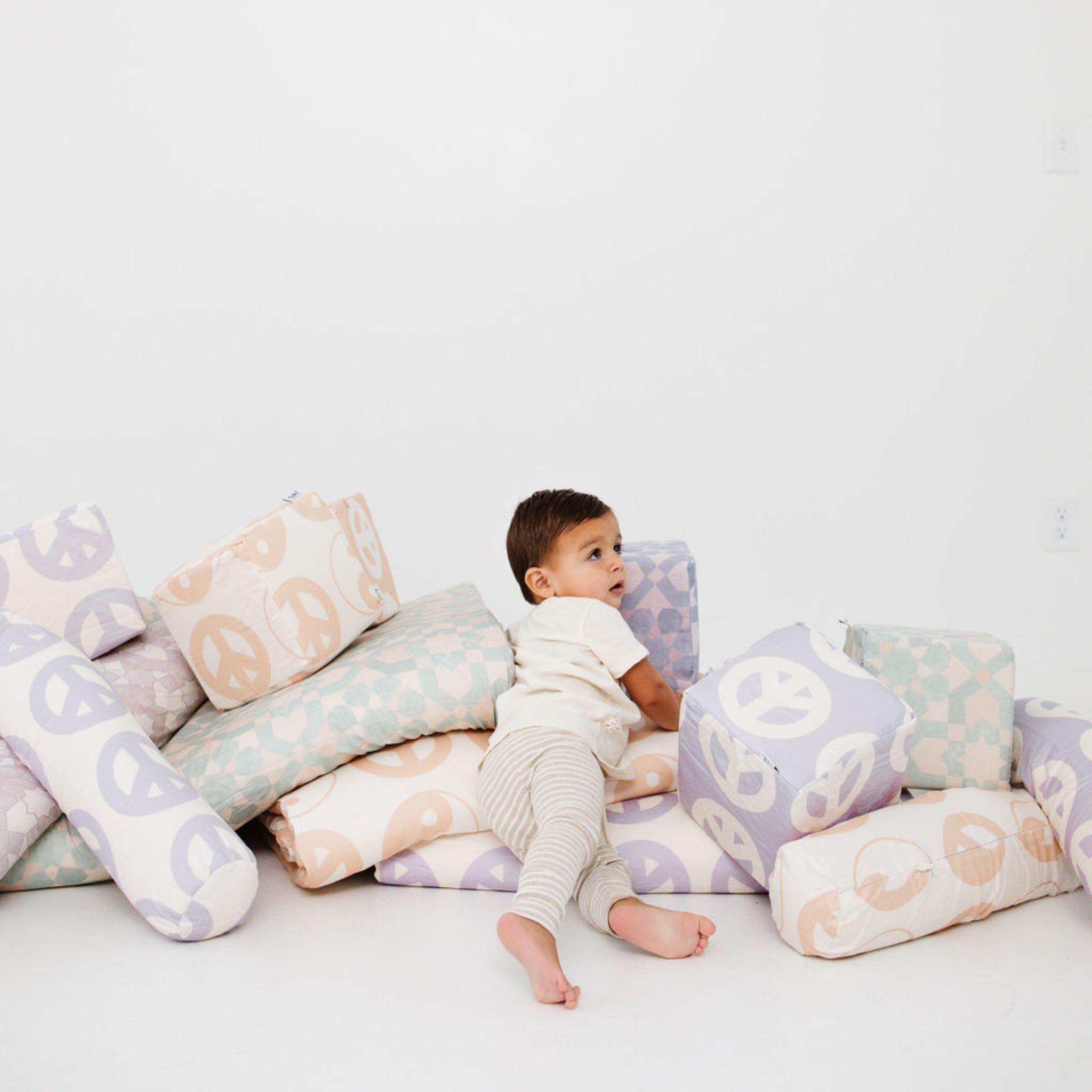 Toki Kids White Yin Yang Support Pillow- Bambi Baby