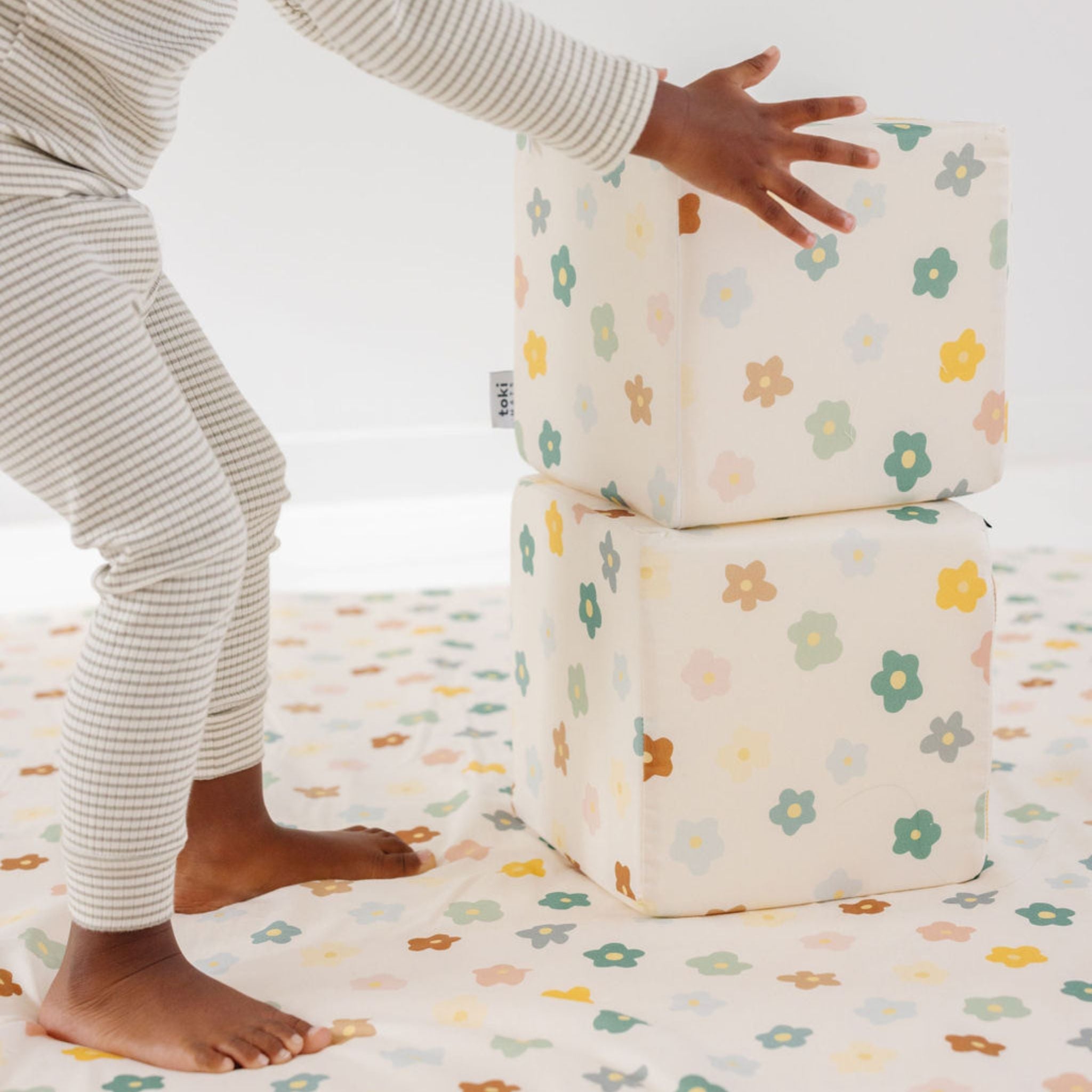 Toki Kids Playful Posies Play Cube- Bambi Baby