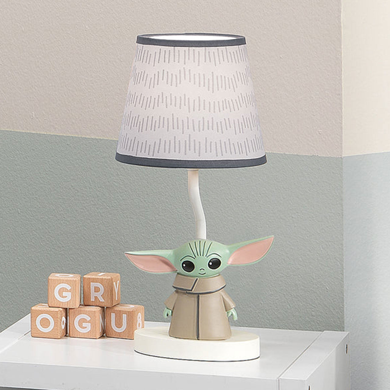 Lambs & Ivy Star Wars Mandalorian The Child Baby Yoda Lamp w/Shade & Bulb- Bambi Baby