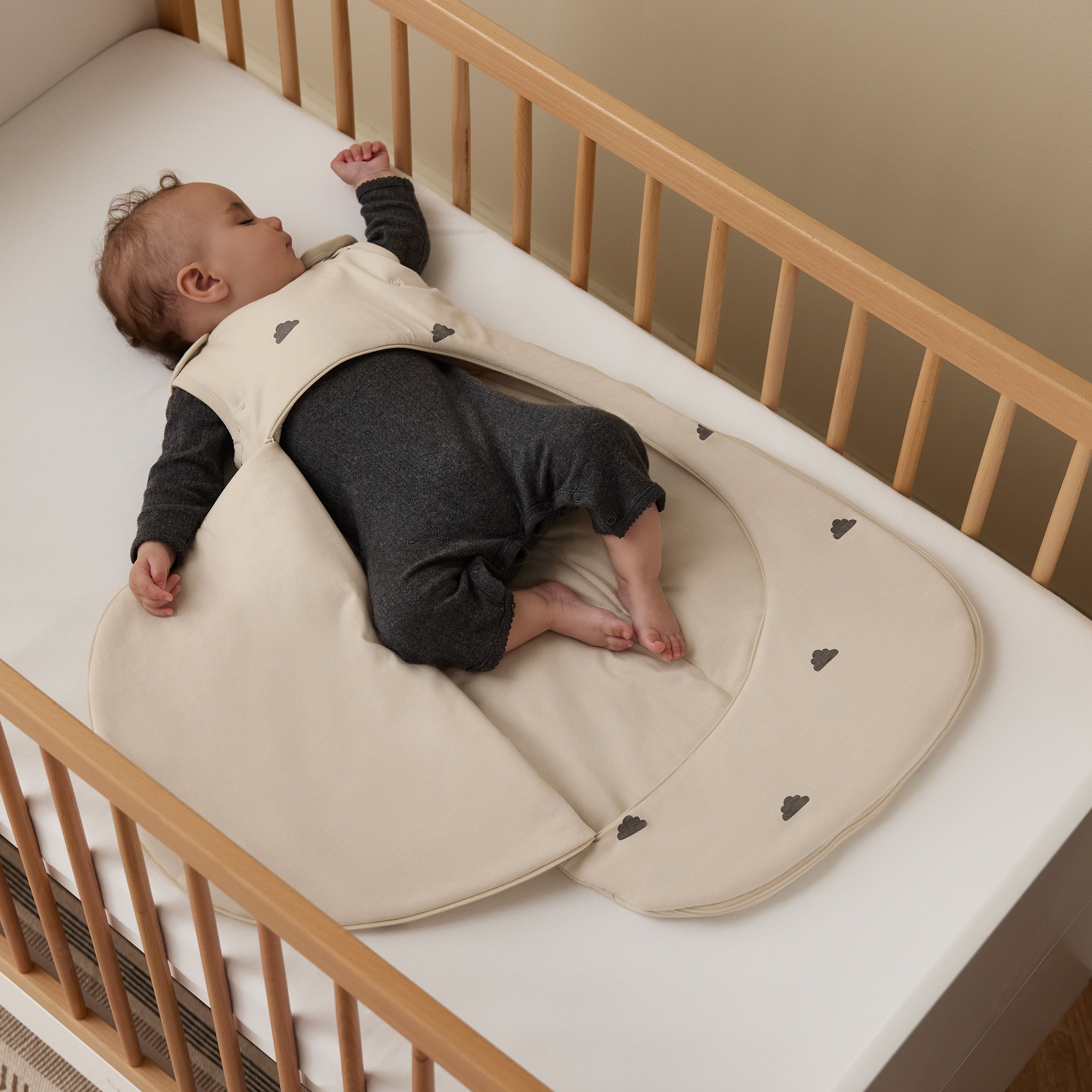 Snuz SnuzPouch Sleeping Bag - Sand Cloud- Bambi Baby