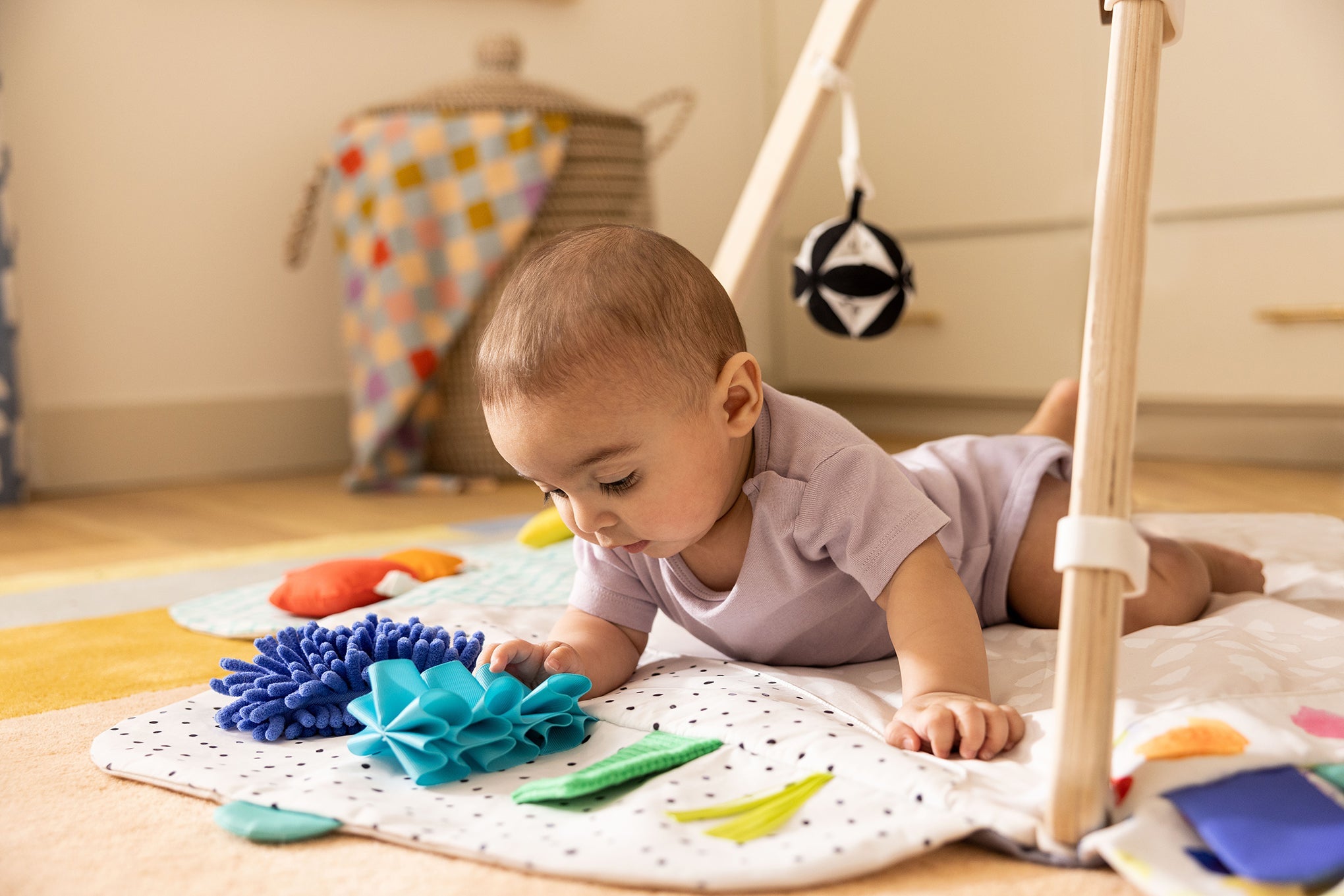 Lovevery The Play Gym- Bambi Baby