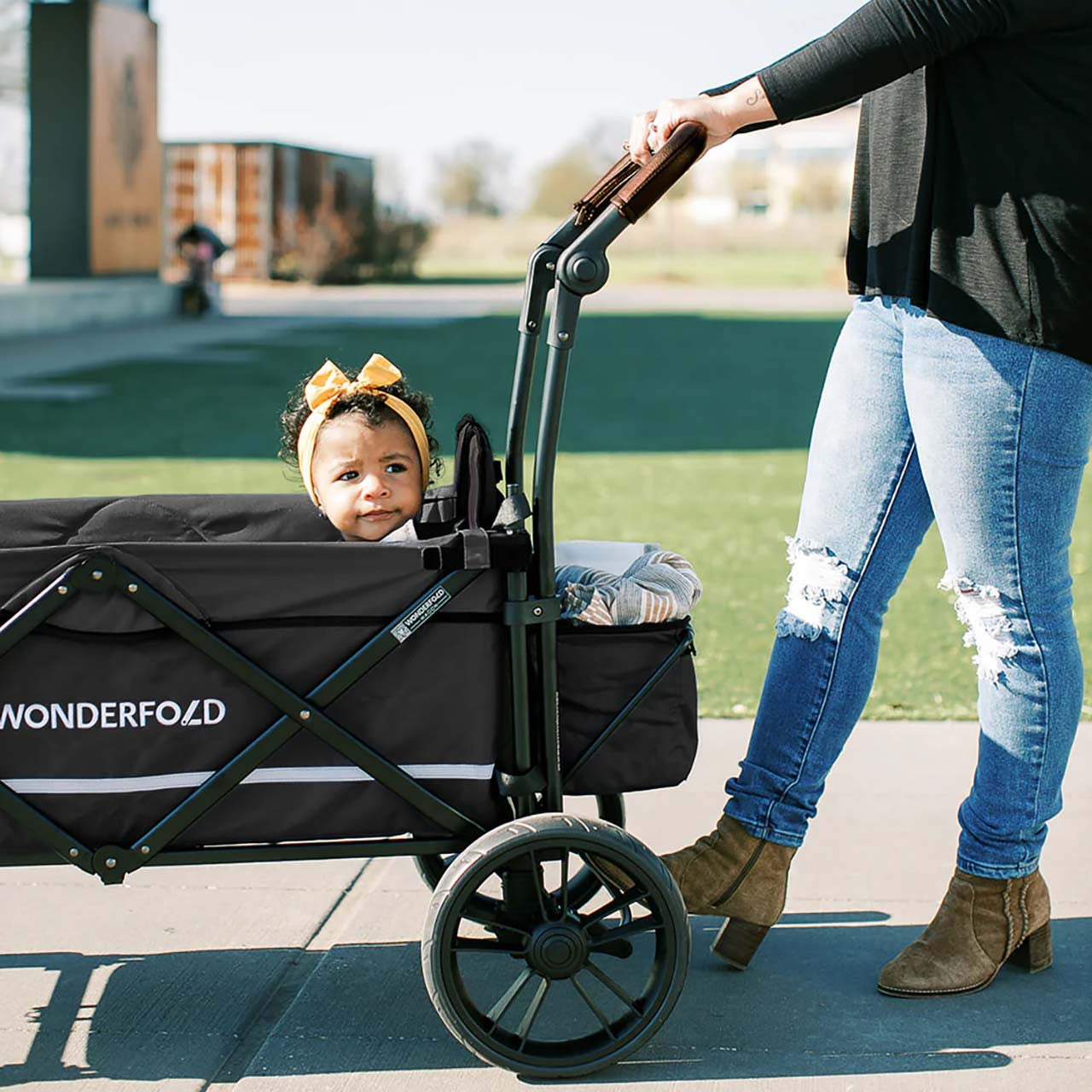 Carrinho de bebê duplo Wonderfold X2 Push &amp; Pull Wagon em Woodland Green- Bambi Baby