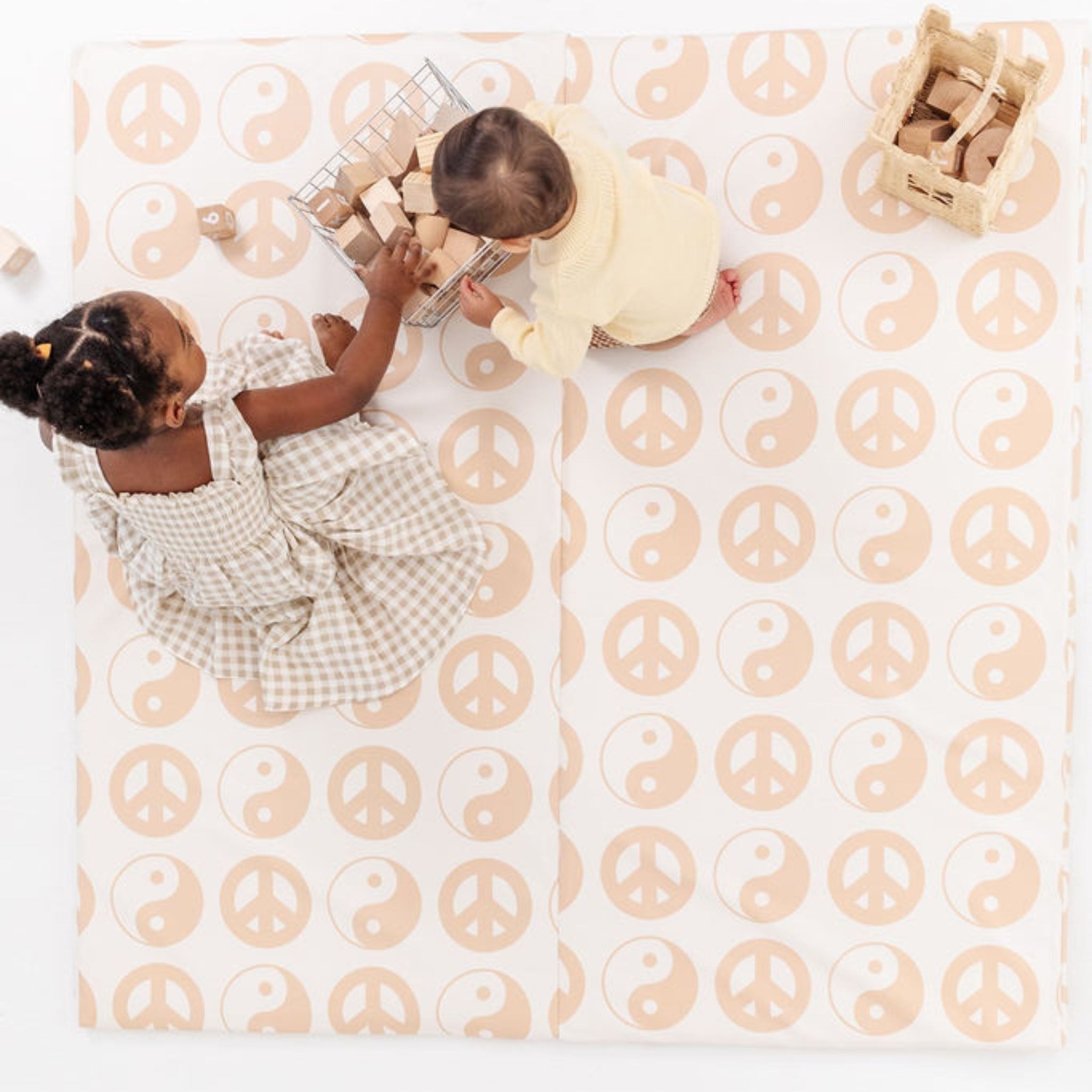 Toki Kids Yin Yang Vegan Leather Mat- Bambi Baby