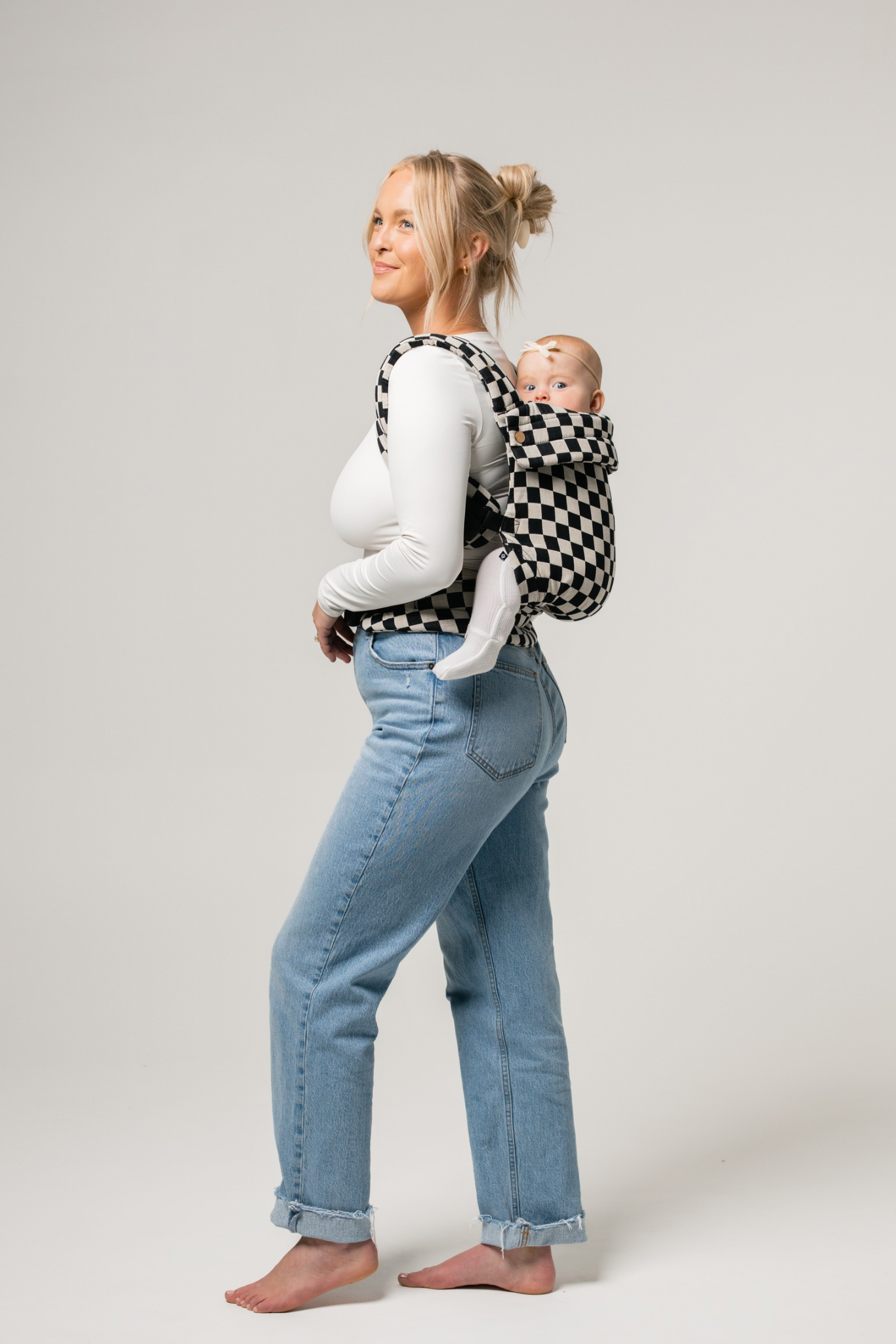 Mabē The Monarch Carrier - Ebony Check- Bambi Baby
