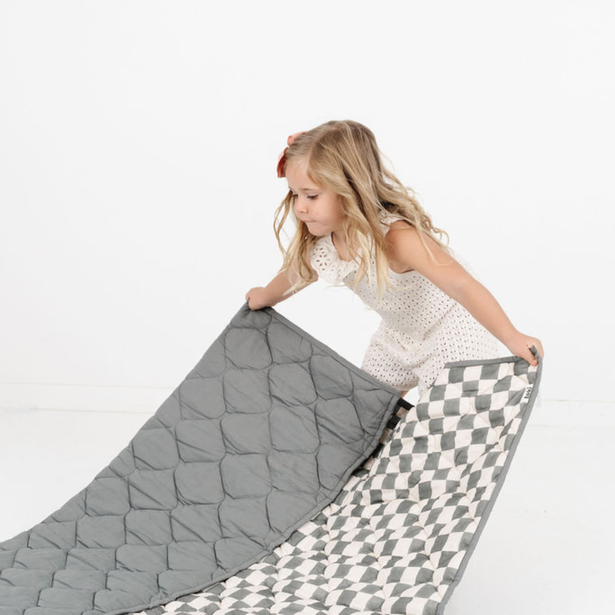 Toki Kids Checker Pepper Picnic Blanket- Bambi Baby