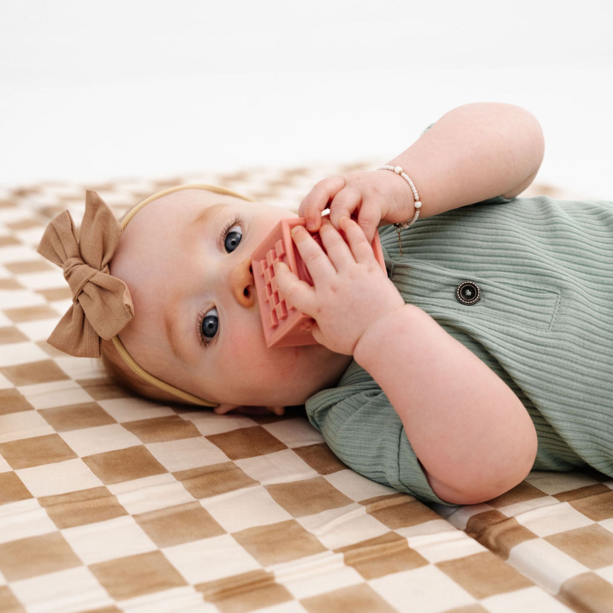Tapete de algodón orgánico Toki Kids Checker Toffee- Bambi Baby