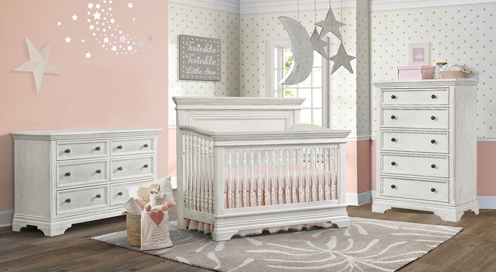Juego de dormitorio infantil Westwood Olivia de 3 piezas en blanco cepillado- Bambi Baby