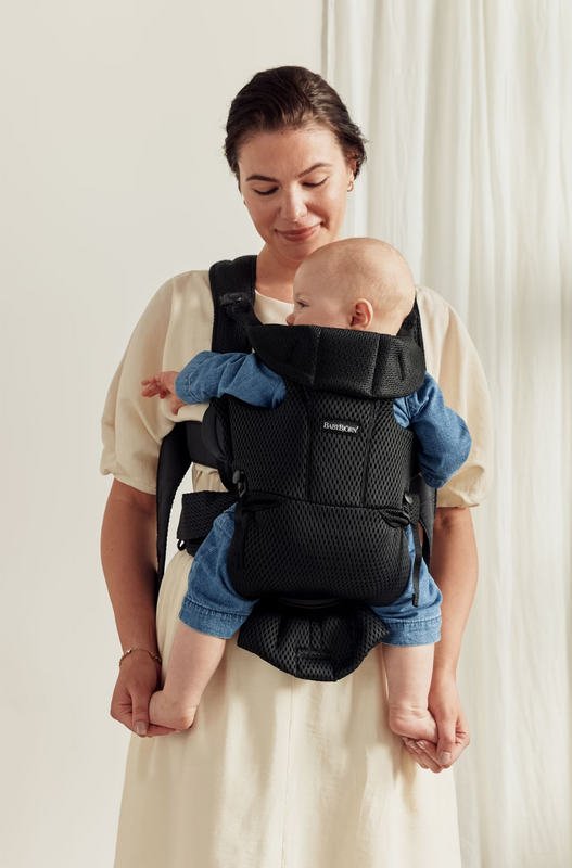 BabyBjörn Baby Carrier Free- Bambi Baby