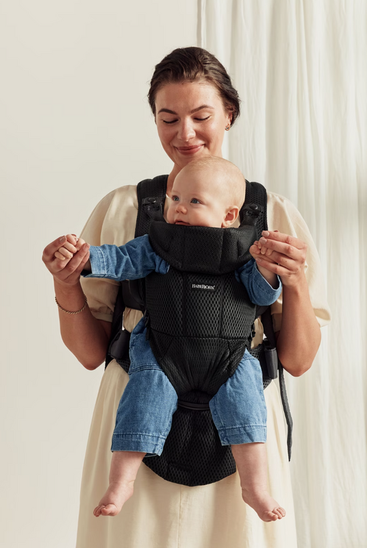 BabyBjörn Baby Carrier Free- Bambi Baby