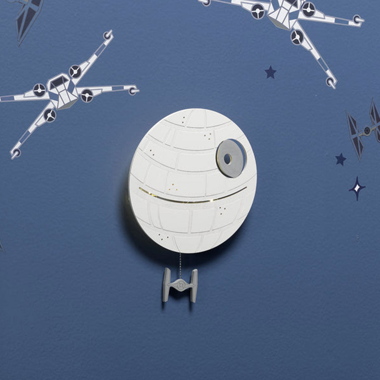 Lambs & Ivy Star Wars Millennium Falcon Light up Decor- Bambi Baby