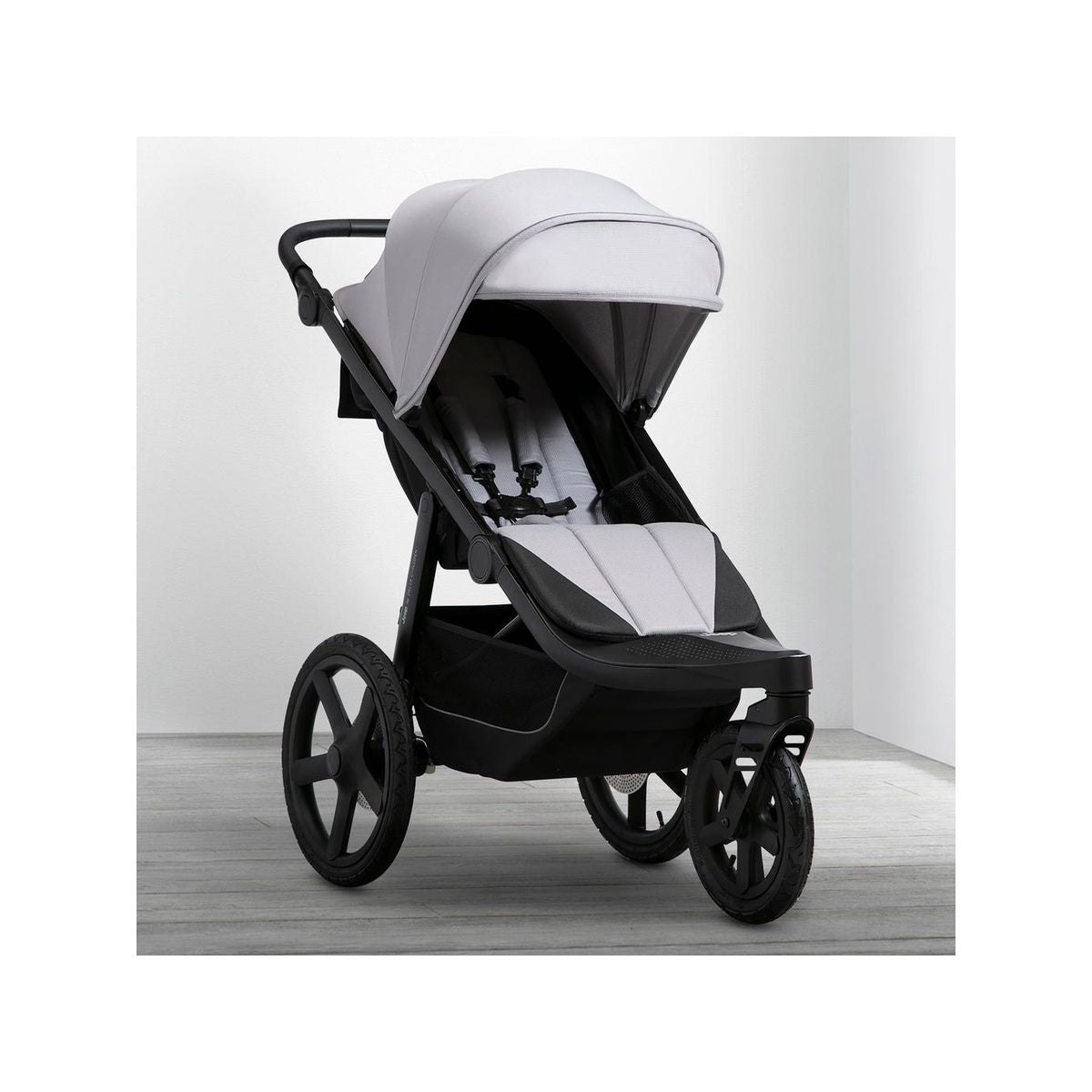 jeep jogging stroller 2008 Jeep PowerGlyde Pro Jogging Stroller by Delta Children