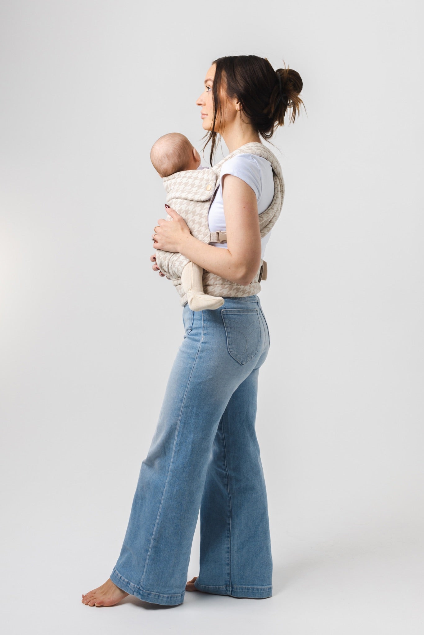 Mabē The Monarch Carrier - Houndstooth- Bambi Baby