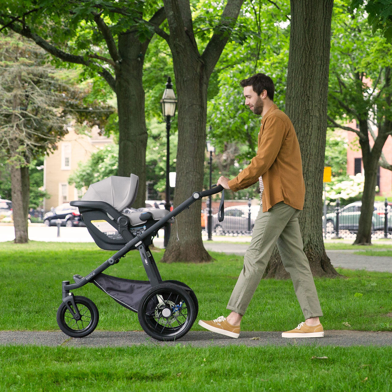 UPPAbaby MESA V2 Infant Car Seat- Bambi Baby