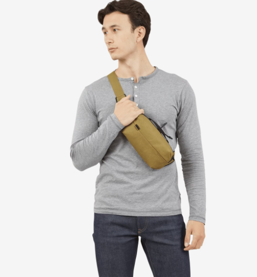 Thule Aion Sling Bag- Bambi Baby