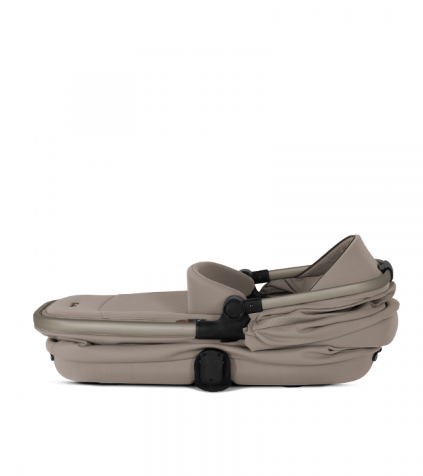 Silver Cross Reef 2 Bassinet - Frappe- Bambi Baby