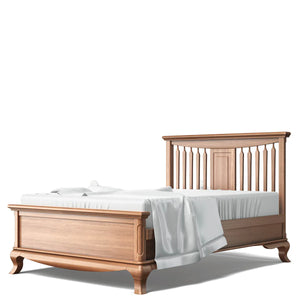 Cama de casal Romina Antonio com costas abertas