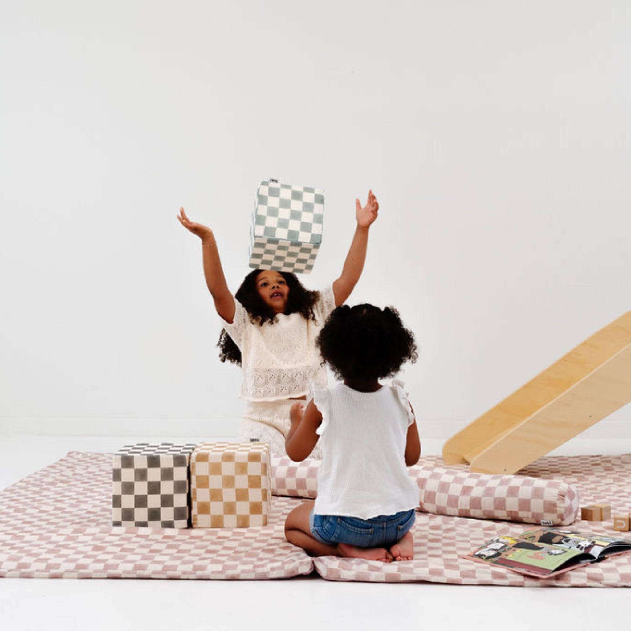 Toki Kids Checker Matcha Play Cube- Bambi Baby