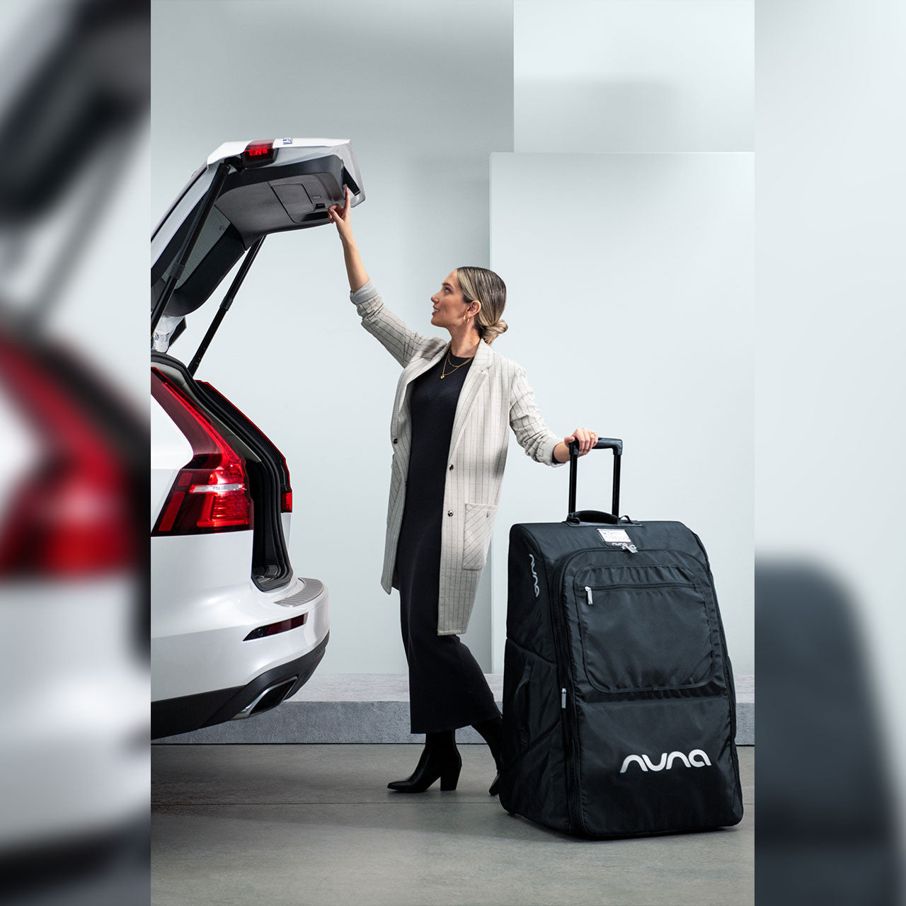 Nuna Wheeled Travel Bag in Indigo- Bambi Baby