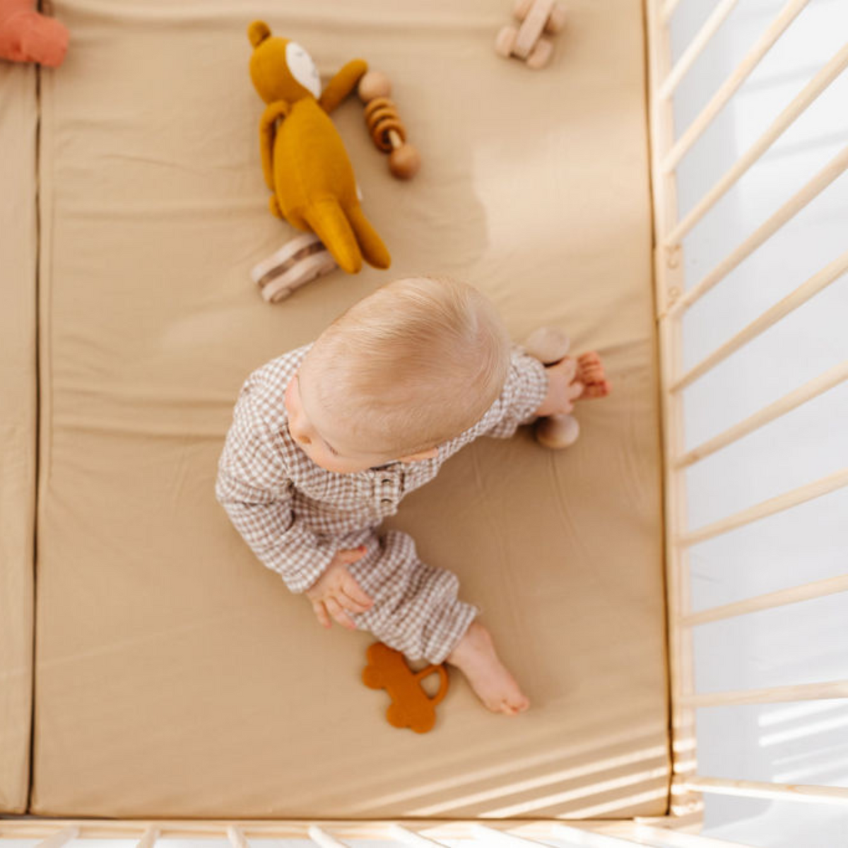 Toki Kids Playpen - Mega Size in Wood- Bambi Baby