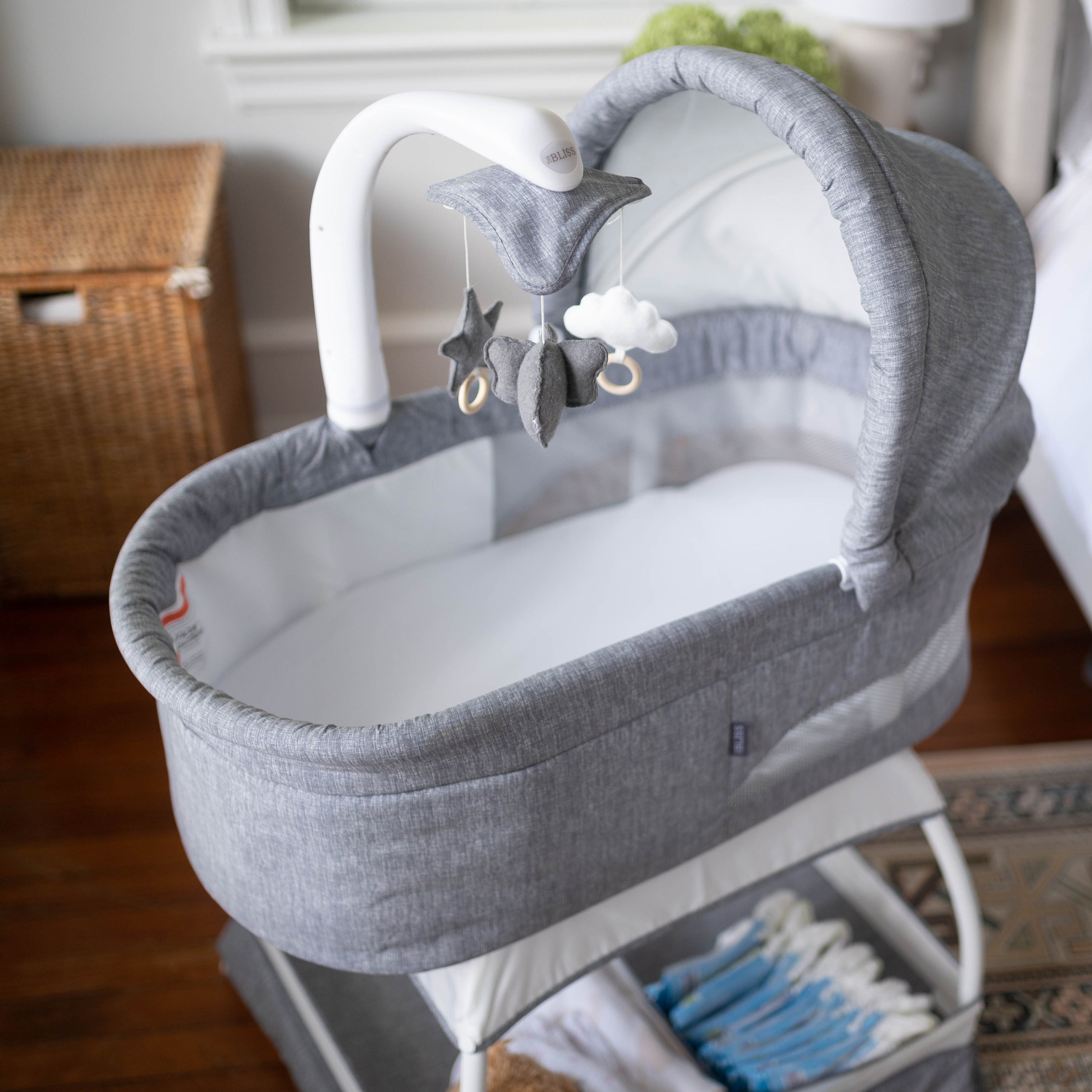 TruBliss Sweetli Nurture Bassinet- Bambi Baby