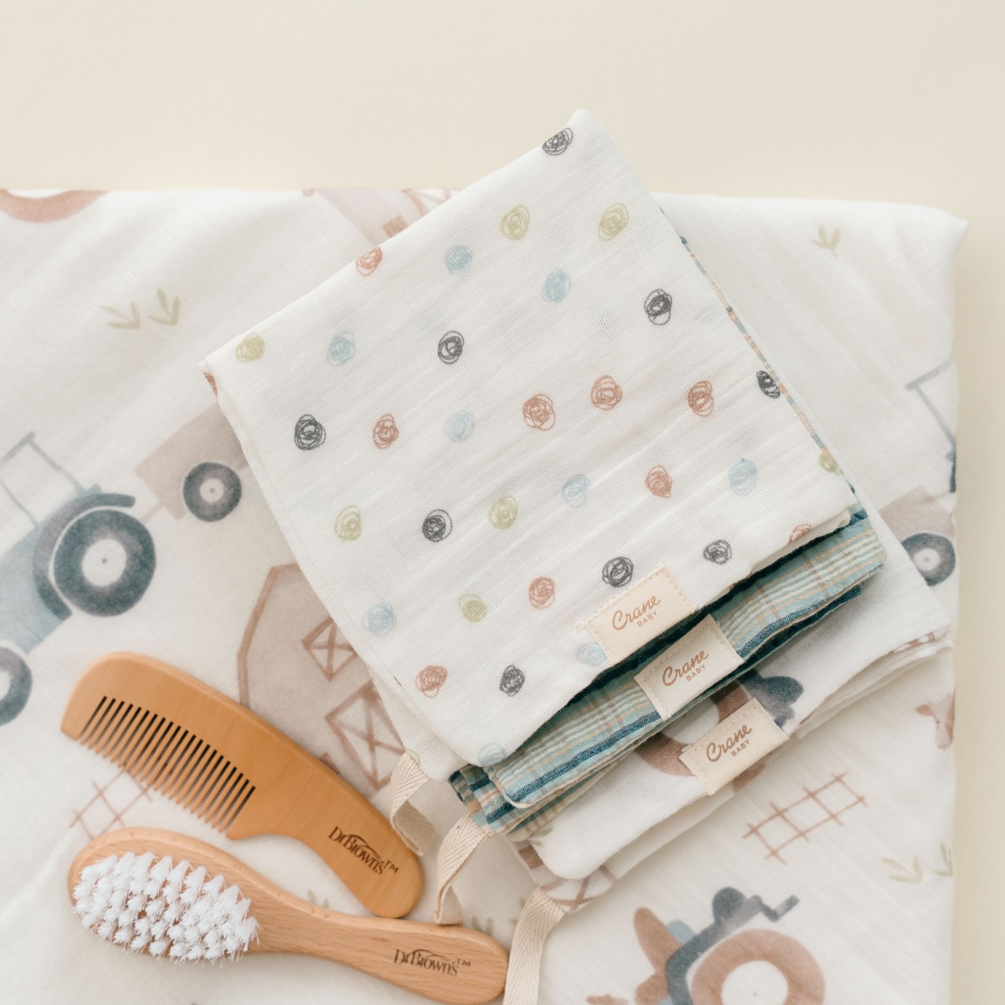 Crane Baby Charlie Farmhouse Goose Baby Bath Towel & Wash Cloth Set- Bambi Baby