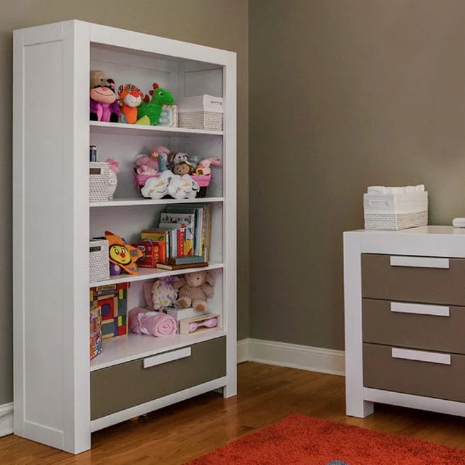 Romina Ventianni Bookcase- Bambi Baby