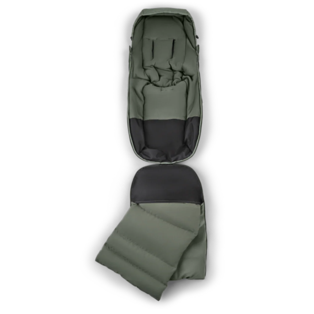 bugaboo footmuff vs performance footmuff Bugaboo Thermolite Performance Footmuff