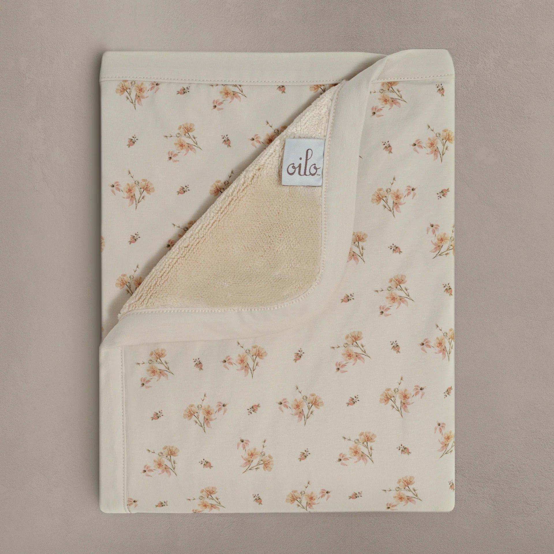 Oilo Cuddle Blanket in Dainty Floral- Bambi Baby