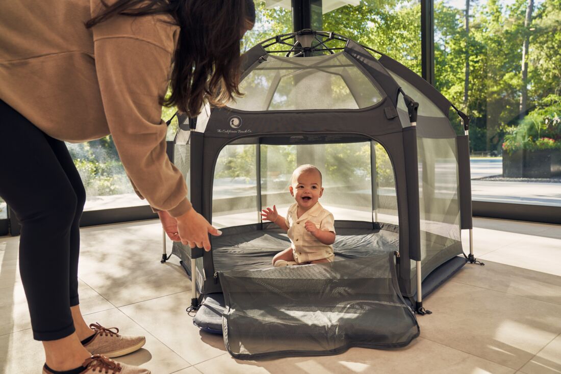 The California Beach Co. Pop 'N Go® Playpen- Bambi Baby