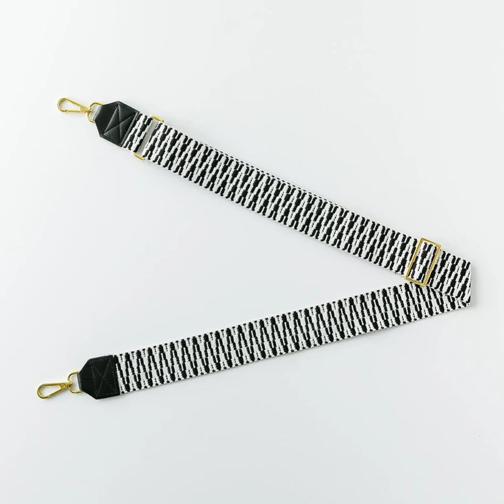 Tushbaby The Crossbody Strap- Bambi Baby