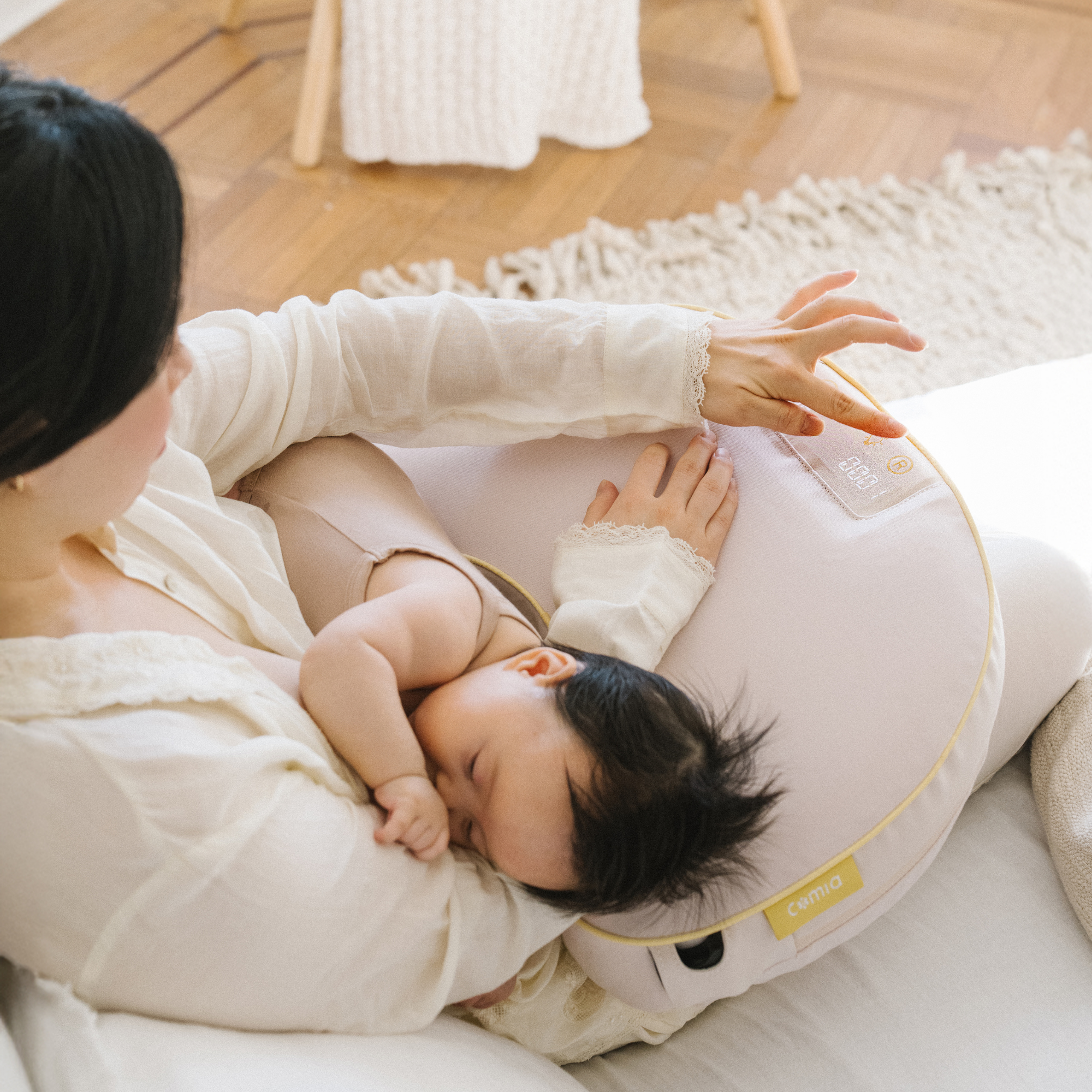 Comia Halo Smart Nursing Pillow- Bambi Baby